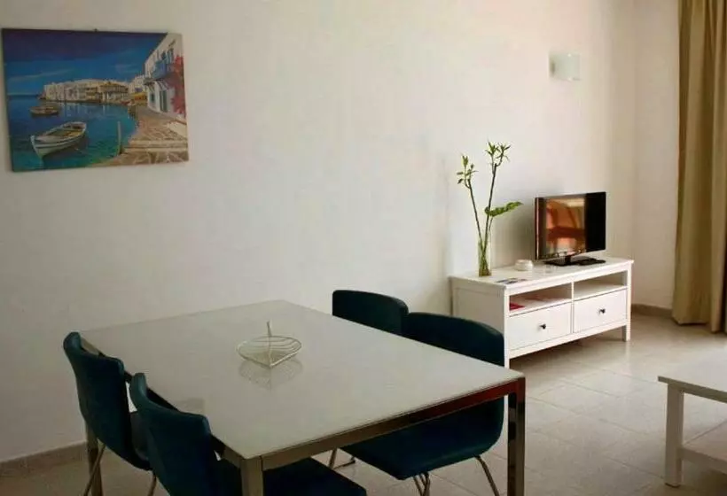 Apartamentos El Guirre