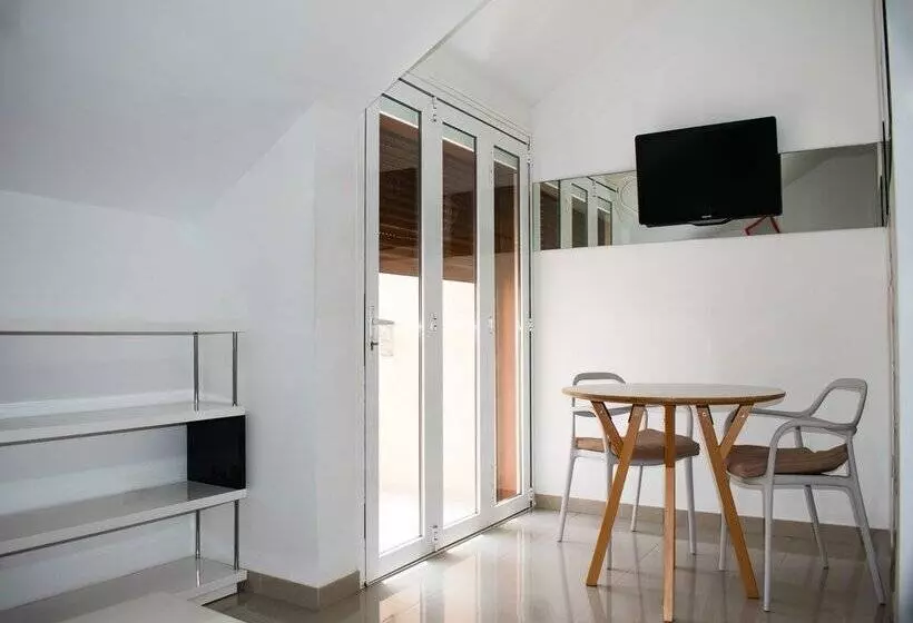 Coral Compostela Beach