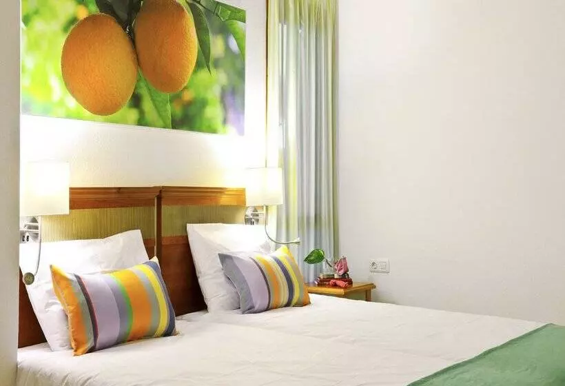 Coral Compostela Beach