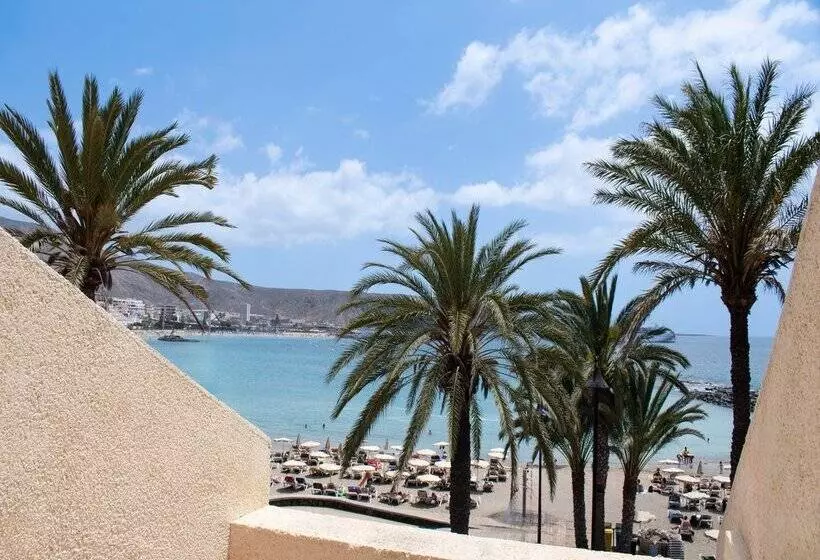 Coral Compostela Beach