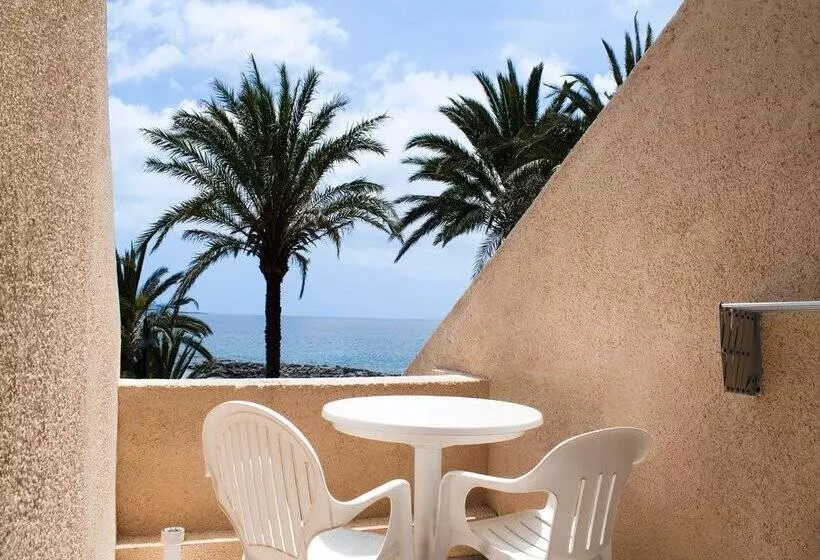 Coral Compostela Beach