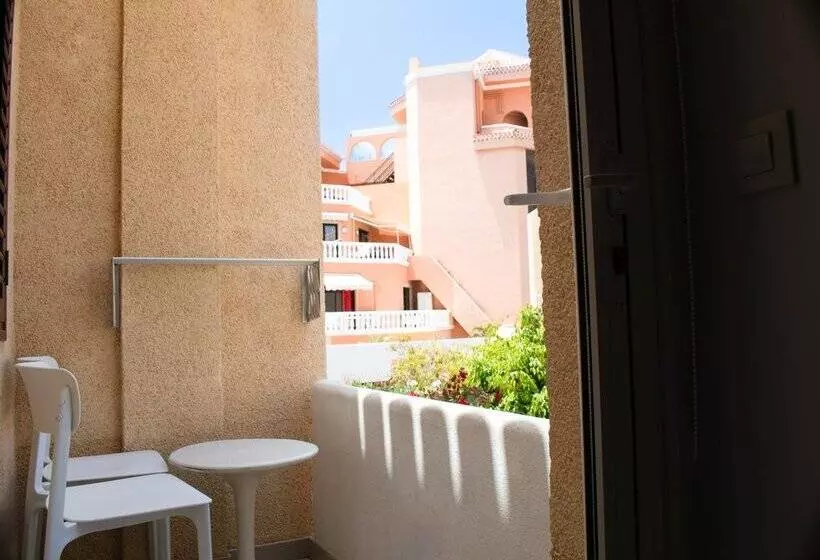 Coral Compostela Beach