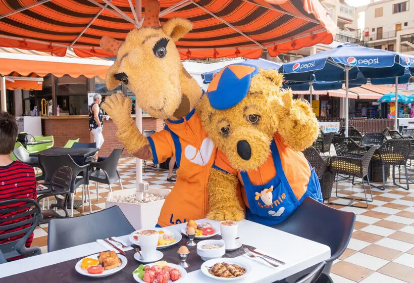 Coral Compostela Beach