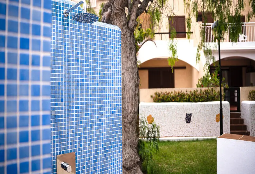 Coral Compostela Beach