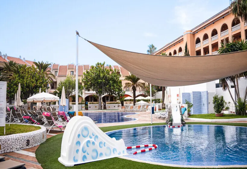 Coral Compostela Beach