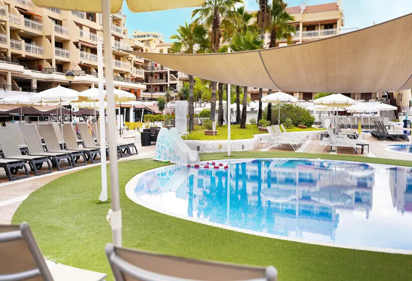 Coral Compostela Beach