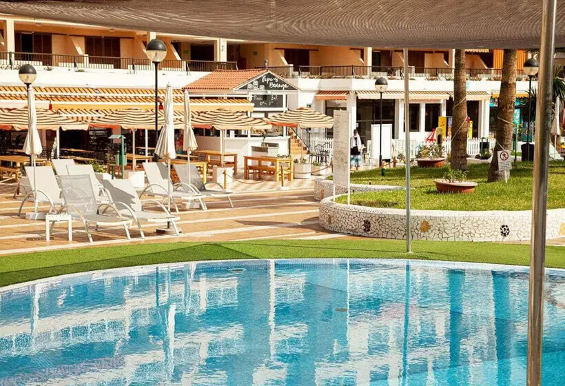 Coral Compostela Beach