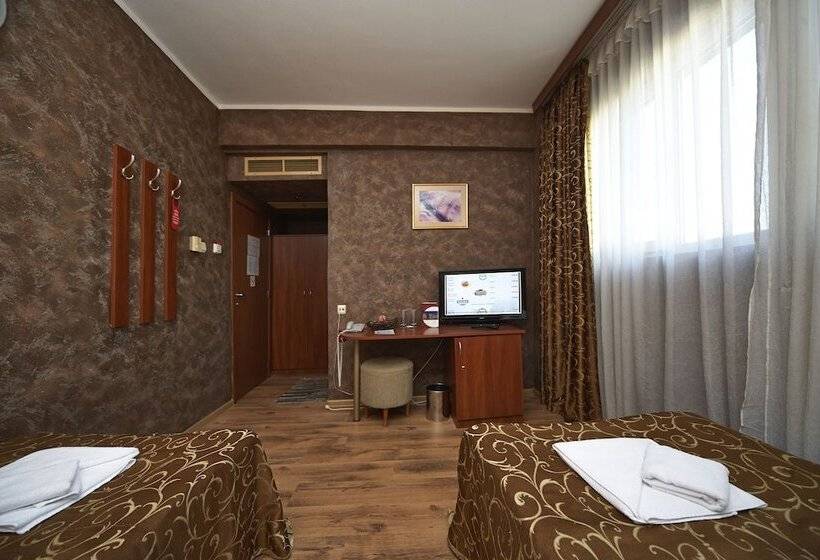 בית מלון כפרי Akord