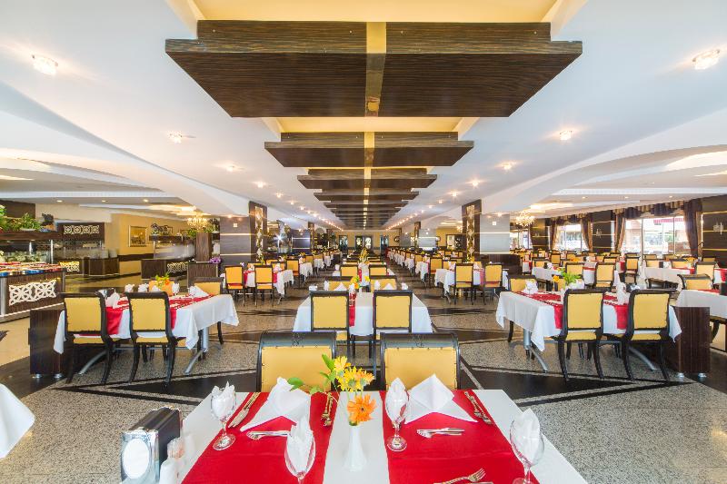 Beach Club Doganay Hotel   All Inclusive