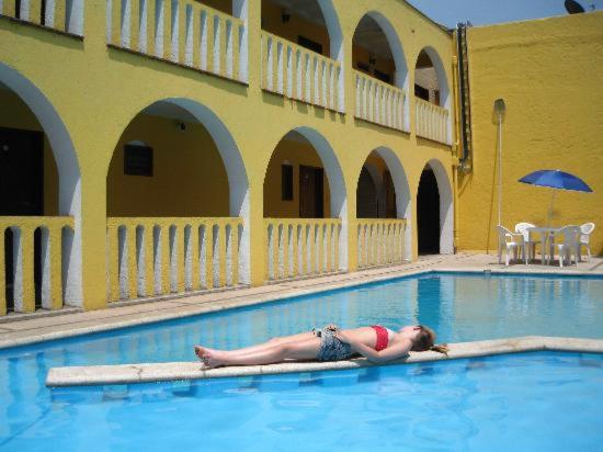 هتل Calli Quetzalcoatl