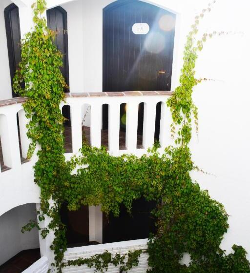 هتل Calli Quetzalcoatl