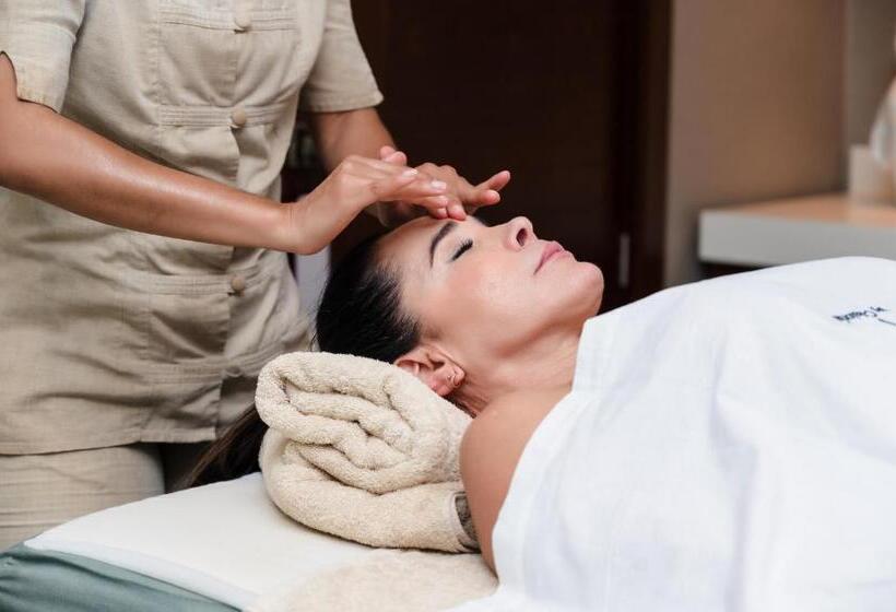 هتل Catalonia Santo Domingo