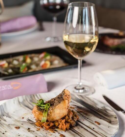 هتل Catalonia Santo Domingo