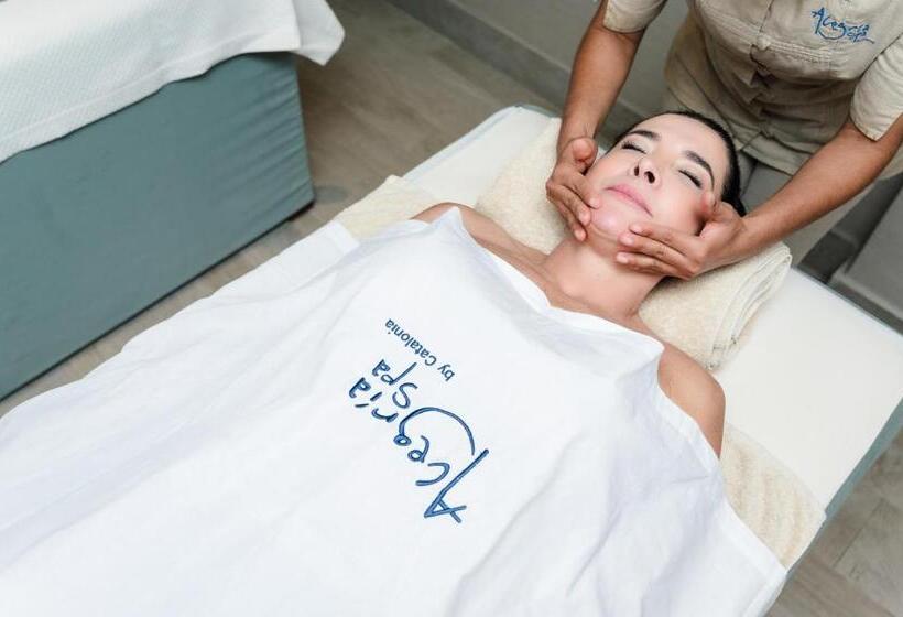 هتل Catalonia Santo Domingo