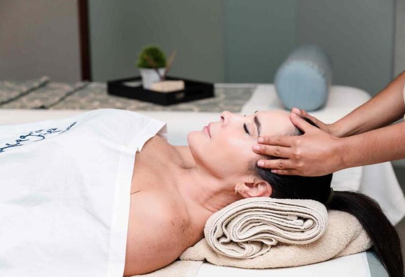 هتل Catalonia Santo Domingo