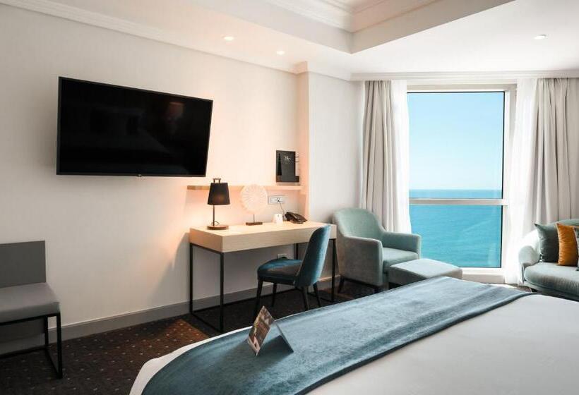 هتل Catalonia Santo Domingo