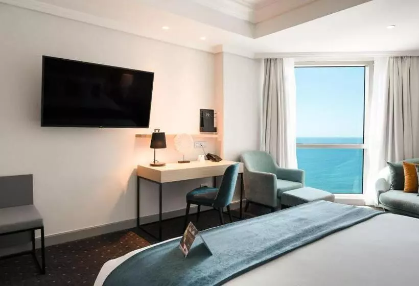 هتل Catalonia Santo Domingo