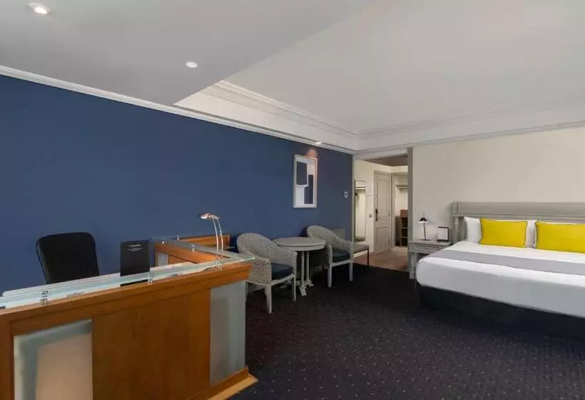 هتل Catalonia Santo Domingo