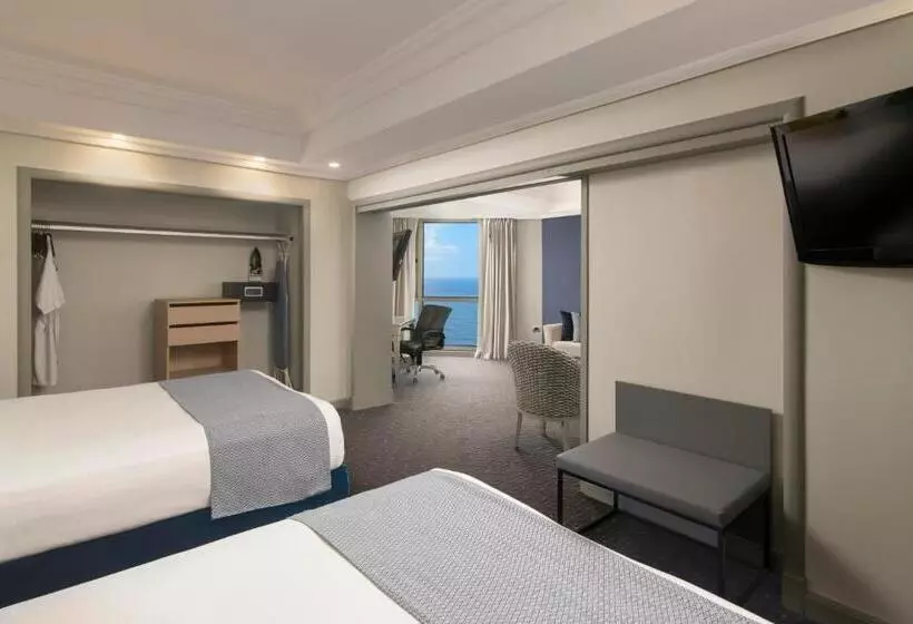 هتل Catalonia Santo Domingo