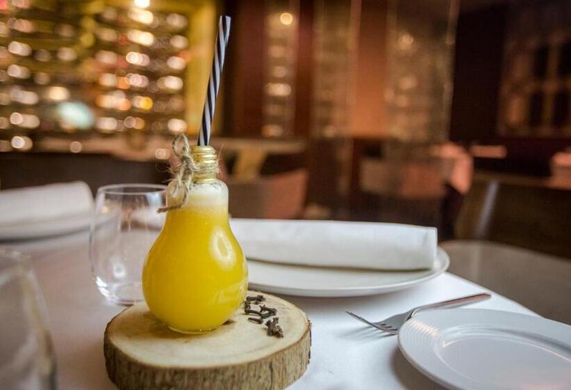 هتل Catalonia Santo Domingo