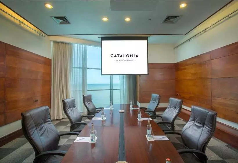 هتل Catalonia Santo Domingo