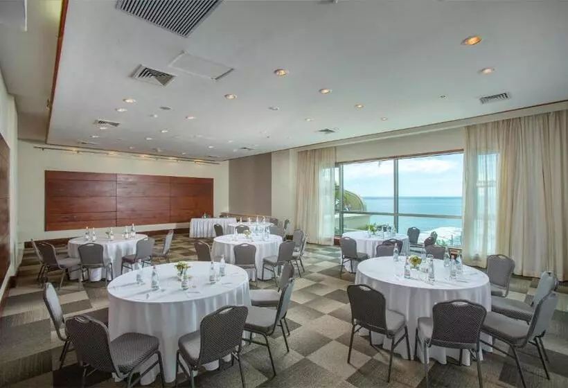 هتل Catalonia Santo Domingo