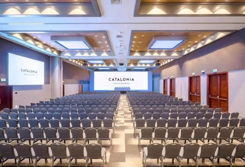 هتل Catalonia Santo Domingo