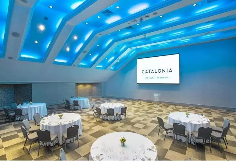 هتل Catalonia Santo Domingo