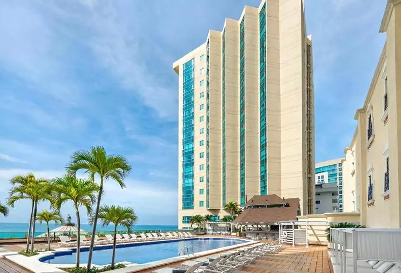 هتل Catalonia Santo Domingo