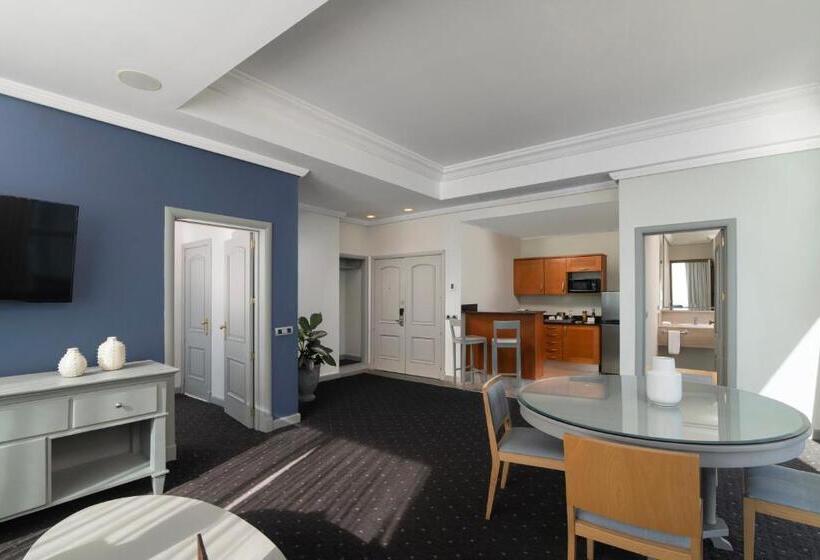 هتل Catalonia Santo Domingo