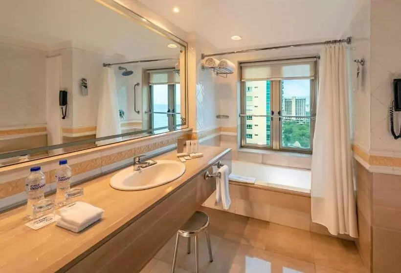 هتل Catalonia Santo Domingo