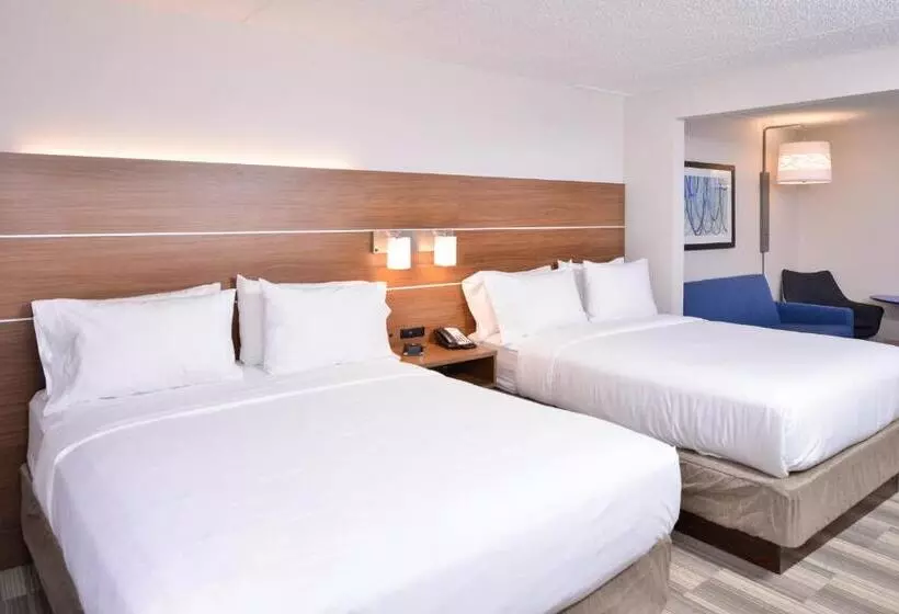 Holiday Inn Express Hotel & Suites Indianapolis Dtn Conv Ctr, An Ihg