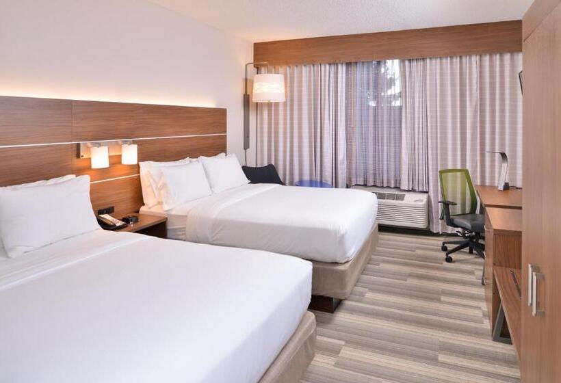 Holiday Inn Express Hotel & Suites Indianapolis Dtn Conv Ctr, An Ihg