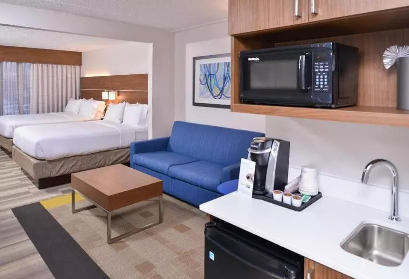 Holiday Inn Express Hotel & Suites Indianapolis Dtn Conv Ctr, An Ihg