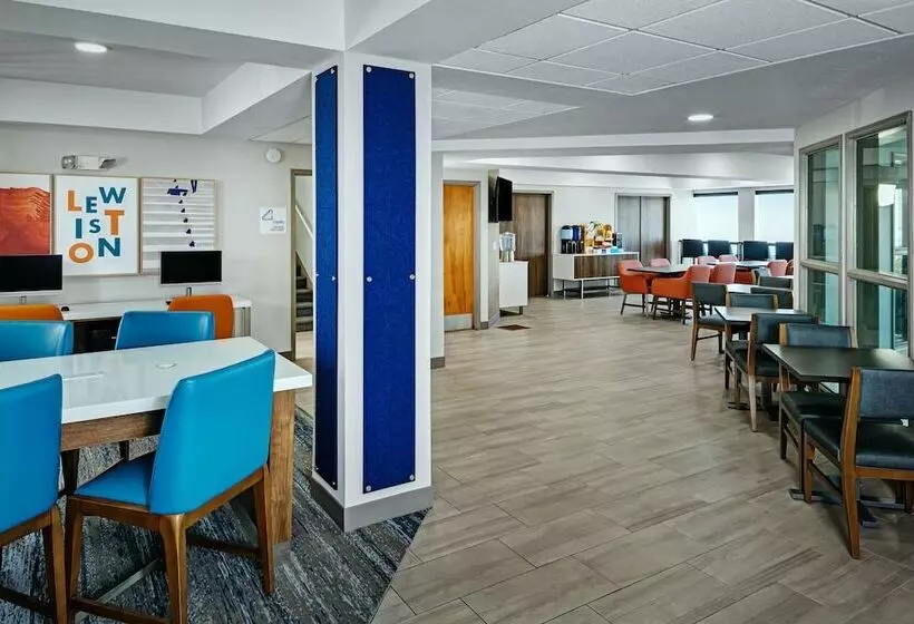 فندق Holiday Inn Express Lewiston, An Ihg