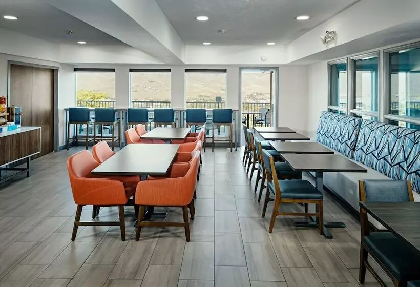 فندق Holiday Inn Express Lewiston, An Ihg