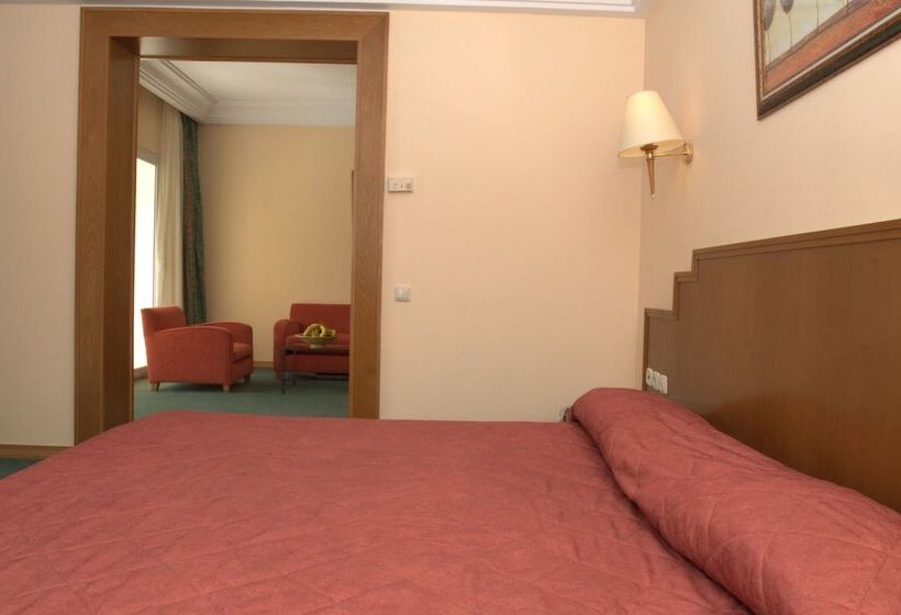 فندق Marina Palace