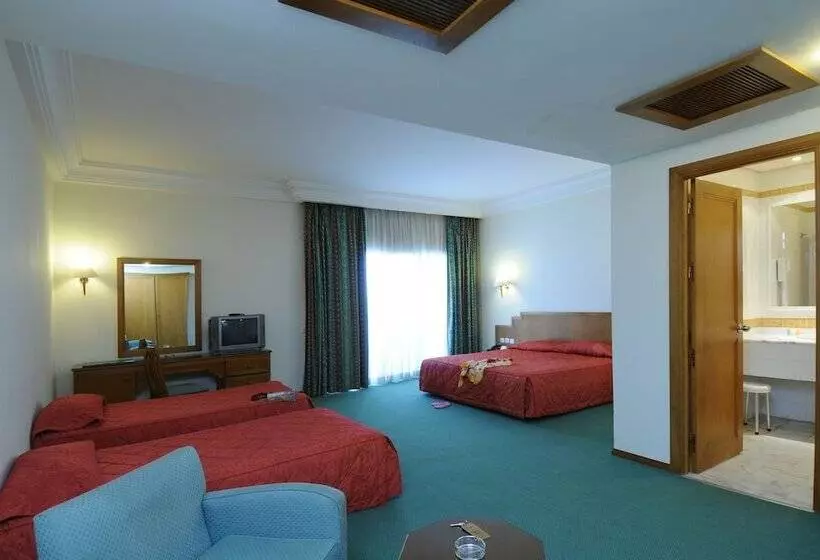 Отель Marina Palace