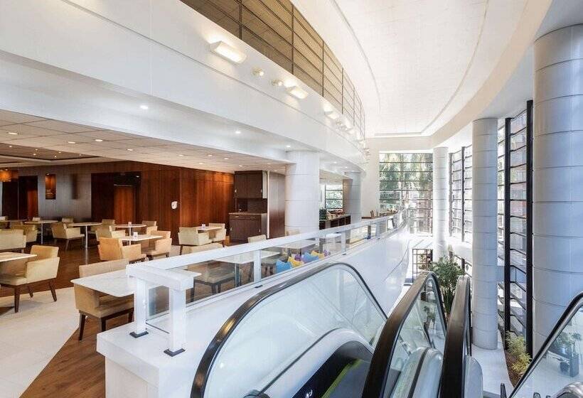 ホテル Mercure Sao Paulo Grand Plaza Paulista