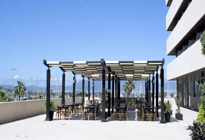 Szálloda Ohtels Campo de Gibraltar