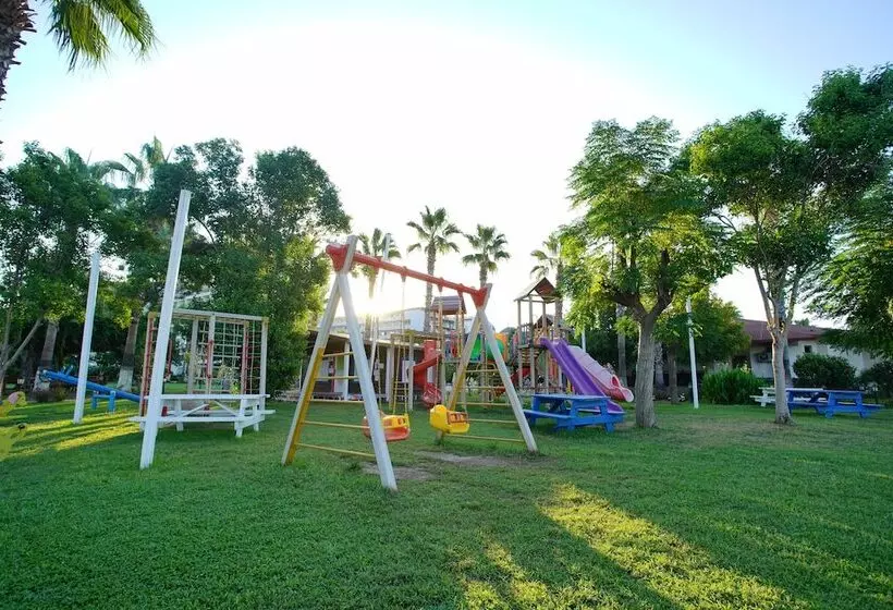 Отель Perre Delta