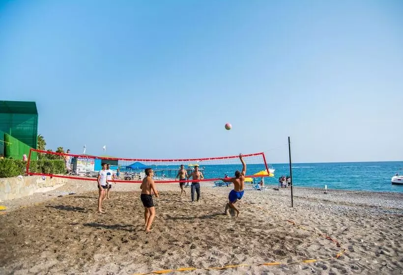 Отель Perre Delta