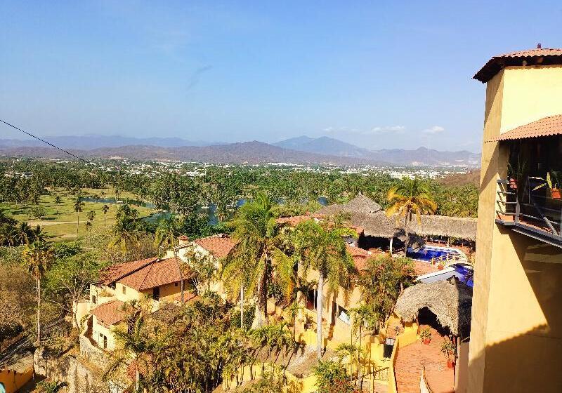 Hotel Plaza Tucanes Manzanillo