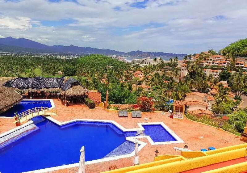 Szálloda Plaza Tucanes Manzanillo