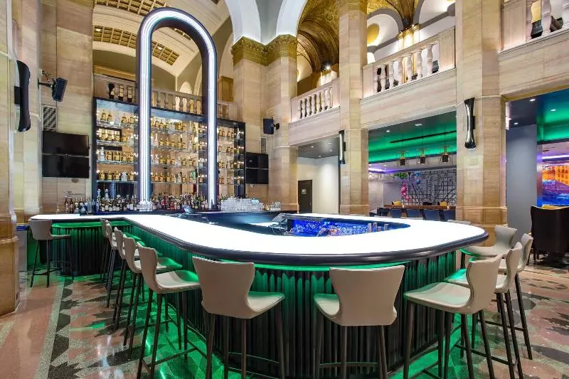 בית מלון כפרי W Chicago  City Center