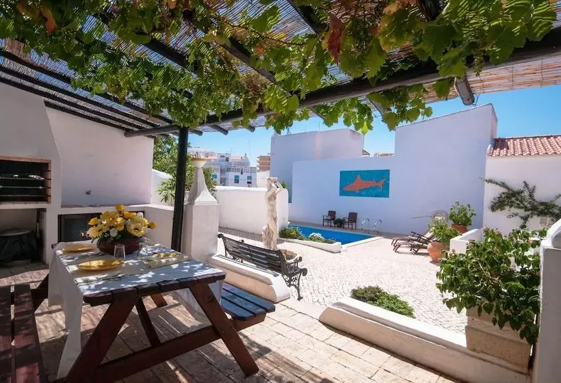 Rio Arade Manor House