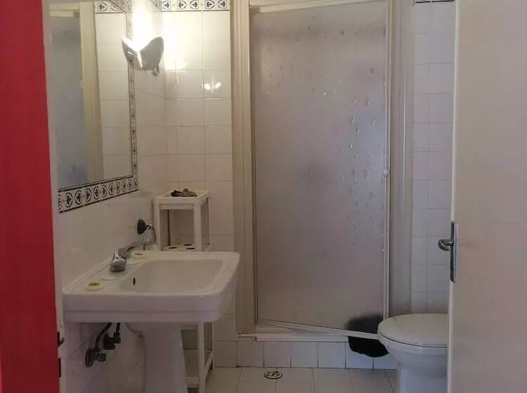 Rio Arade Manor House