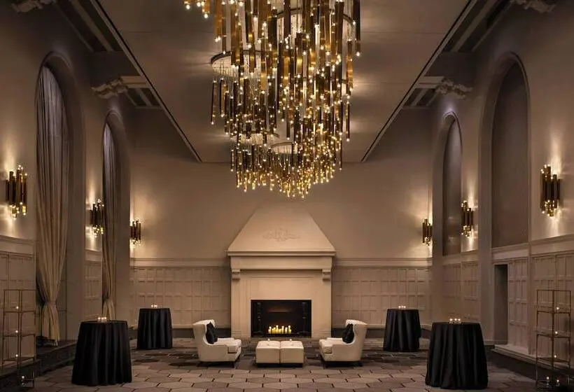 THE MIDLAND HOTEL, Chicago, a Tribute Portfolio Hotel