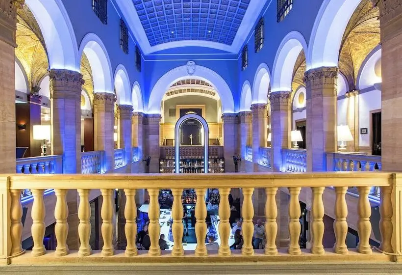 THE MIDLAND HOTEL, Chicago, a Tribute Portfolio Hotel