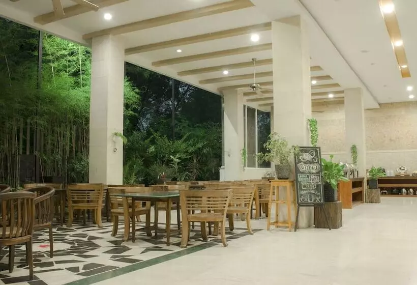 Marilyn Hotel Serpong